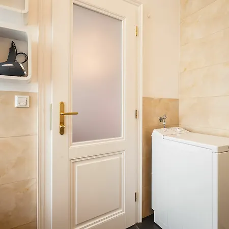Operngasse Premium in Your Wien Exterior foto