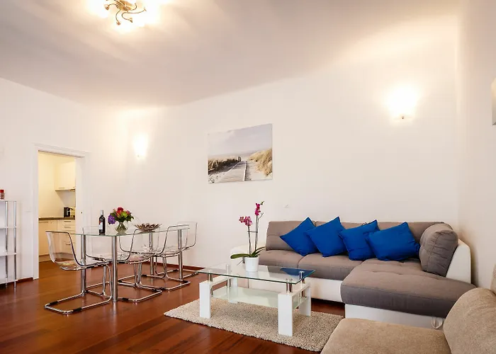Operngasse Premium in Your Vienna