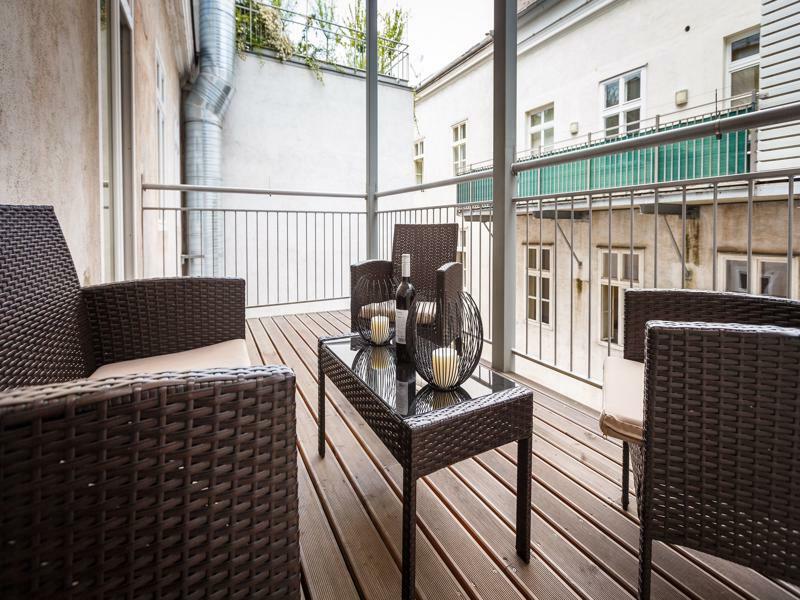 Operngasse Premium In Your Apartment